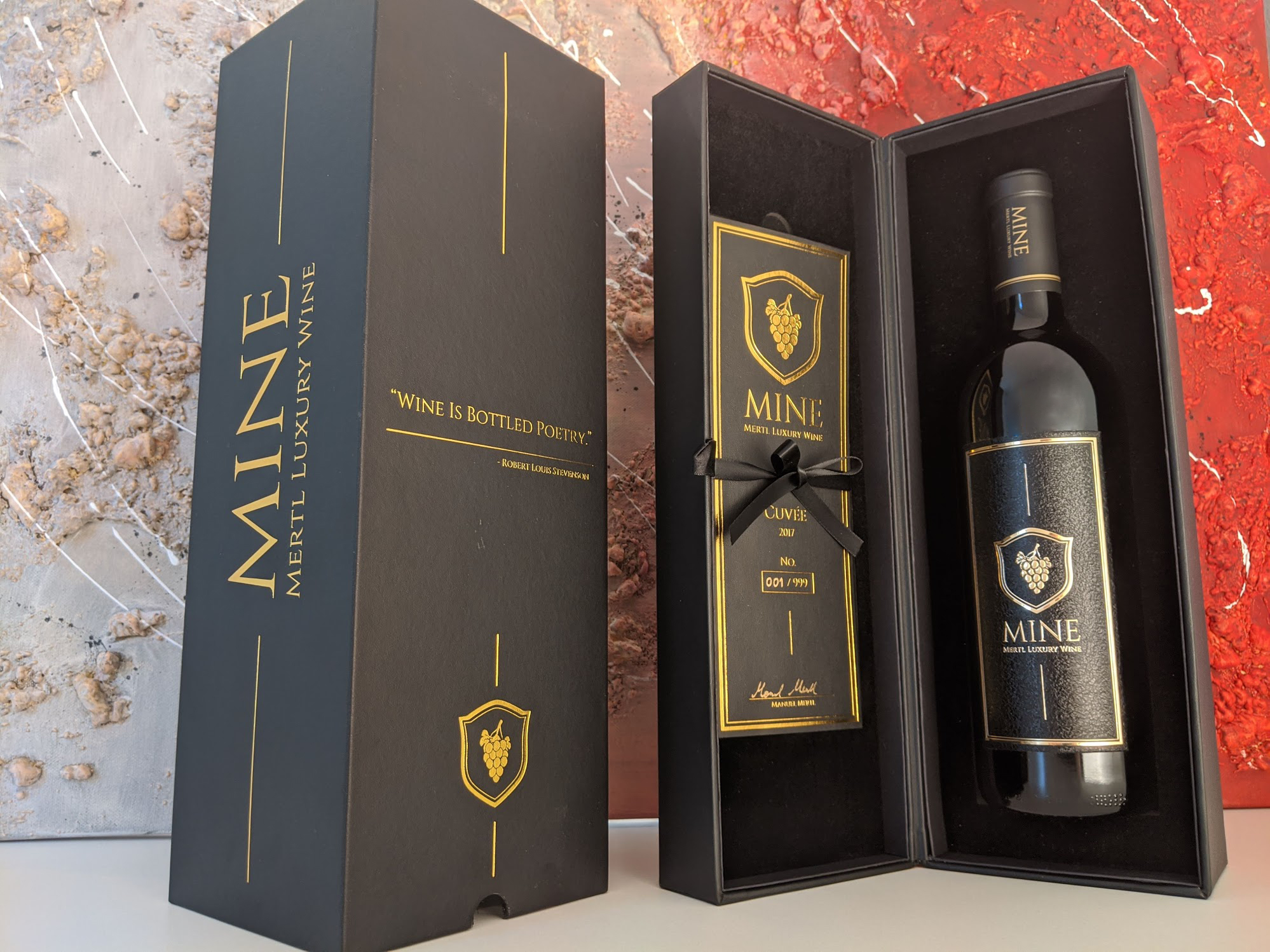 MINE Cuvée 2017 bottle detail